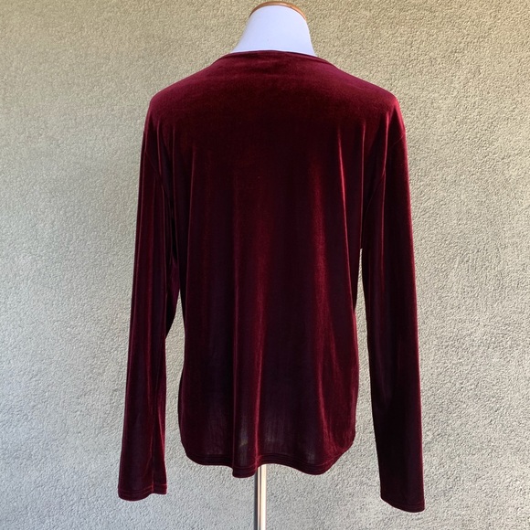🔥5/$20🔥 Wine Velvet Stretch Top - Picture 6 of 7